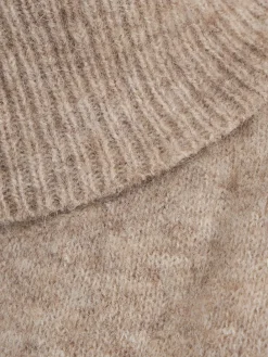 Alpha wool blend knit sleeveless sweater