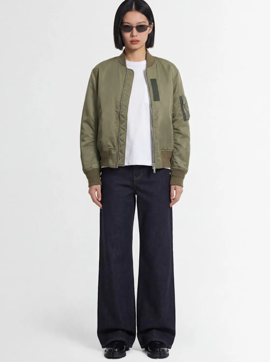 Bomber in nylon con zip
