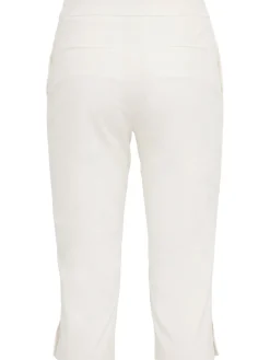 Capri pants