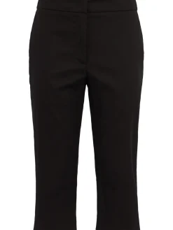 Capri pants