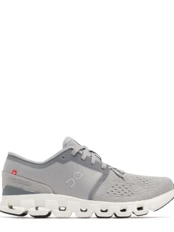 Cloud X 4 sneakers