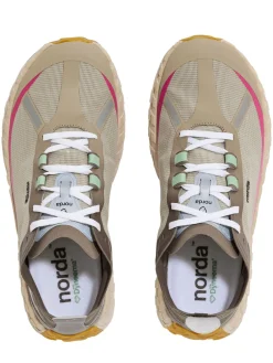 001 Dyneema trail running sneakers