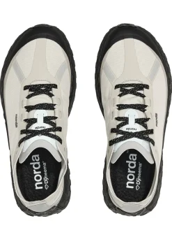001 Dyneema trail running sneakers