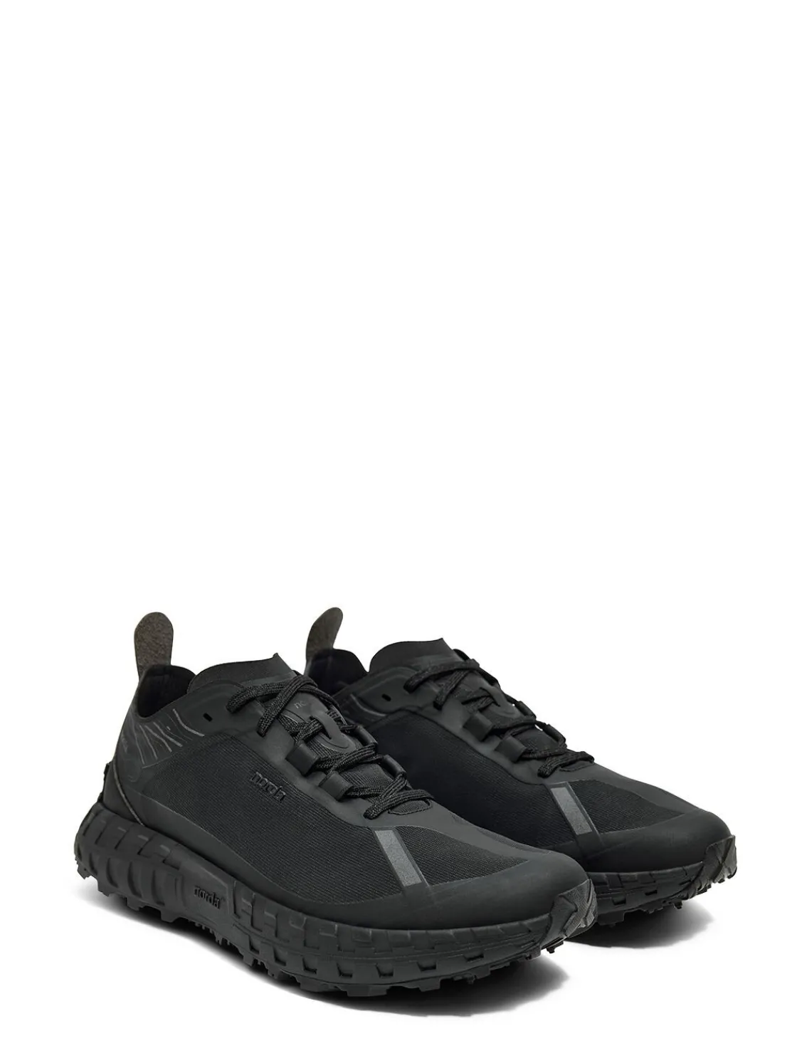 001 Dyneema trail running sneakers