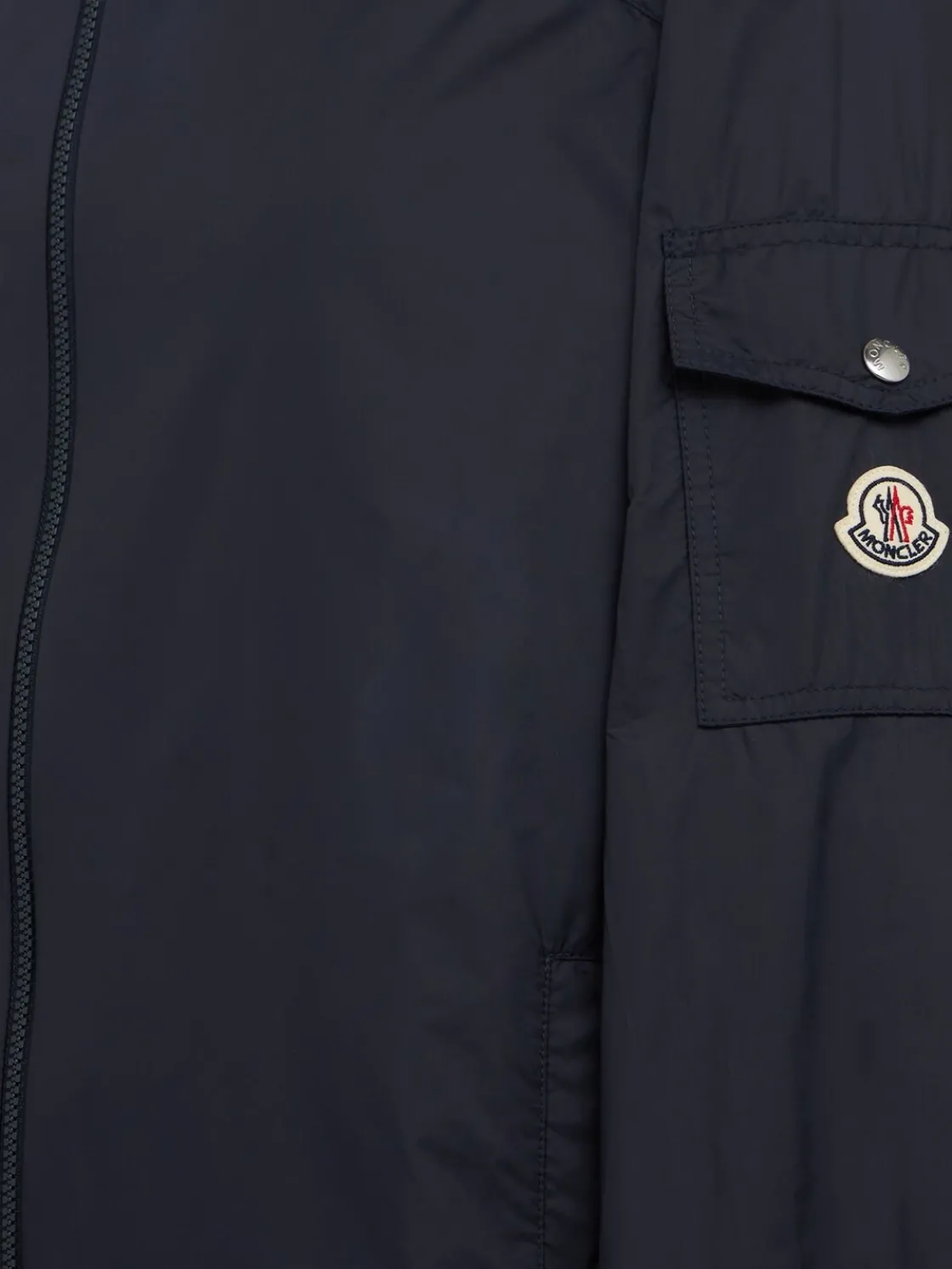 Etiache nylon hooded rain jacket
