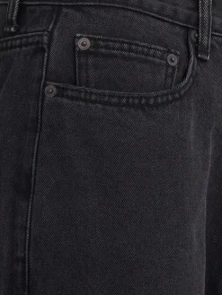 Jeans larghi in denim
