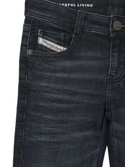 Jeans svasati in cotone stretch stonewashed