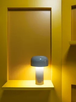 Lampada da tavolo Bellhop T