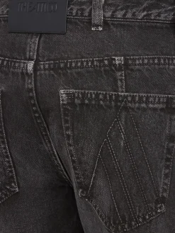 Layered baggy jeans