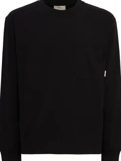 Long-sleeve t-shirt w/ pocket
