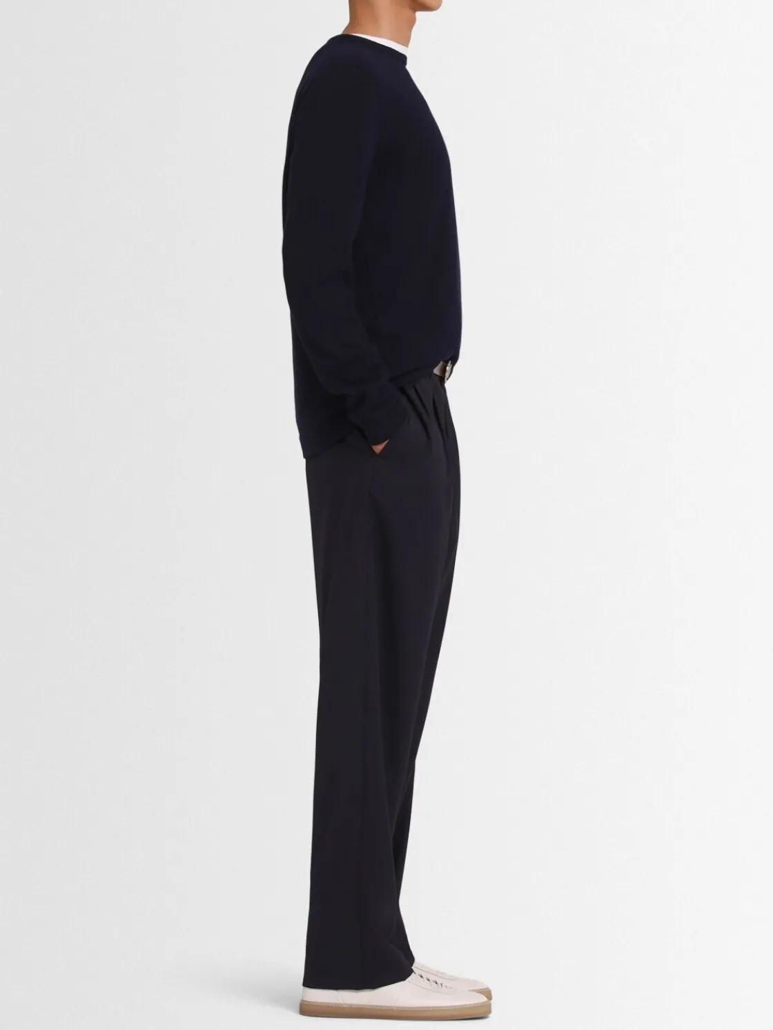 Maglia girocollo in lana leggera