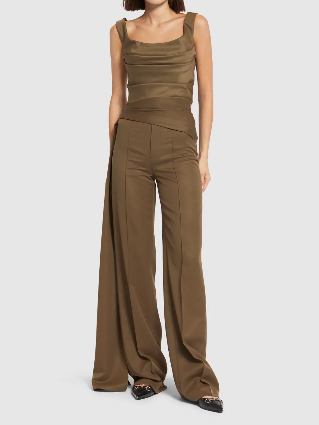 Pantaloni svasati in lana