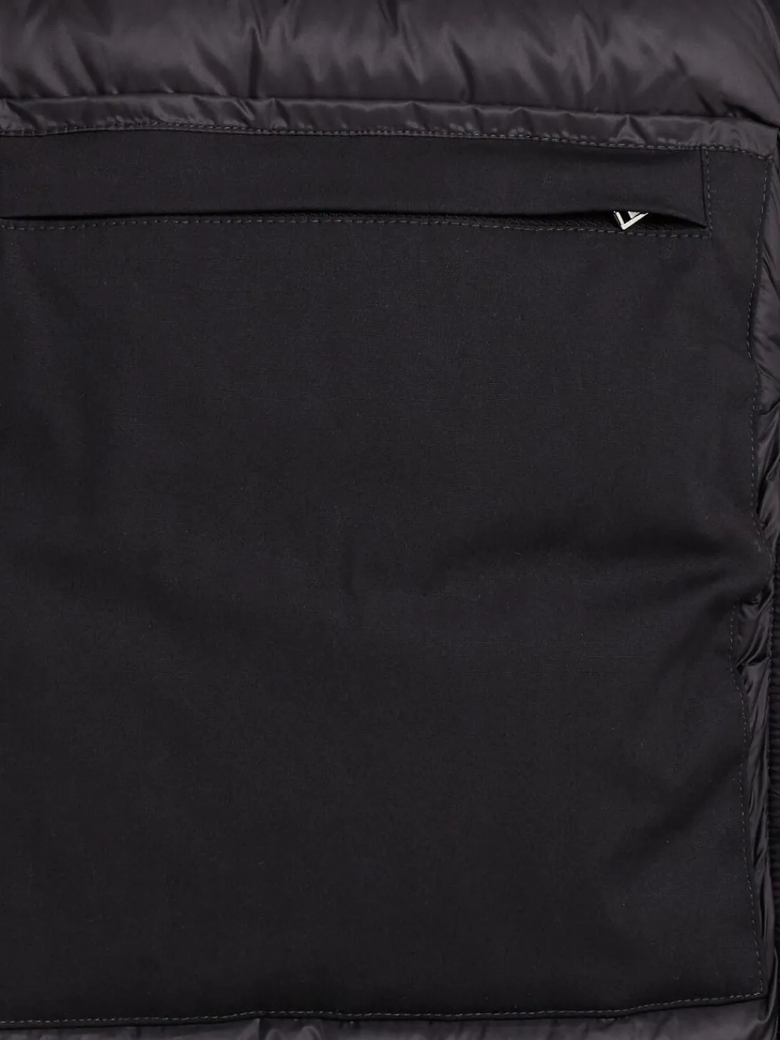 Piumino in nylon