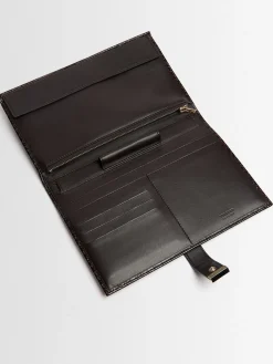 Pochette in pelle verniciata stampa coccodrillo