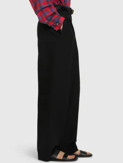Sandali Hugh in pelle