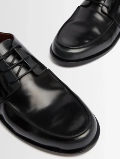 Scarpe stringate Mocasso