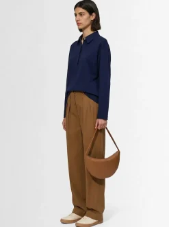 Small izzy light leather shoulder bag