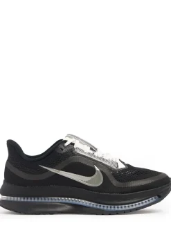 Sneakers Pegasus Premium
