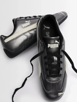Speedcat sneakers