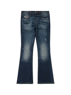 Washed denim jeans