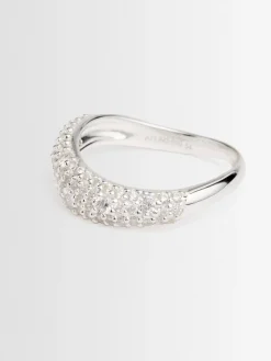Wave pavé ring